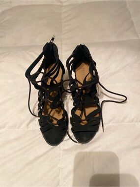 Black Lace-Up Women’s High-Heel Gladiator heels